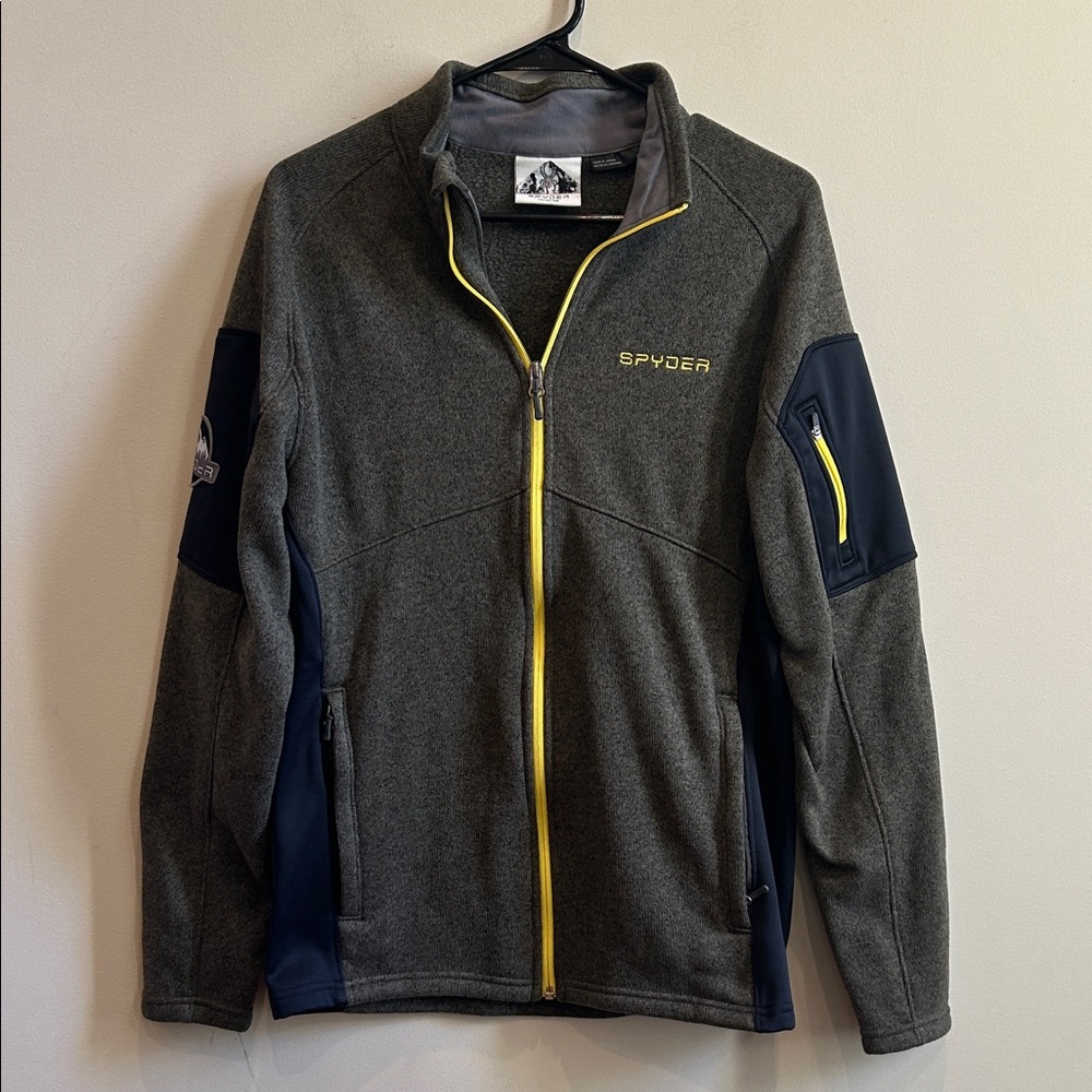 Spyder Jacket Medium Gray And Black Men's Full-Zip with Softshell Panels Size